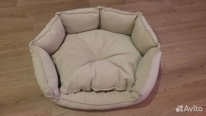 Лежанка для собак и кошек