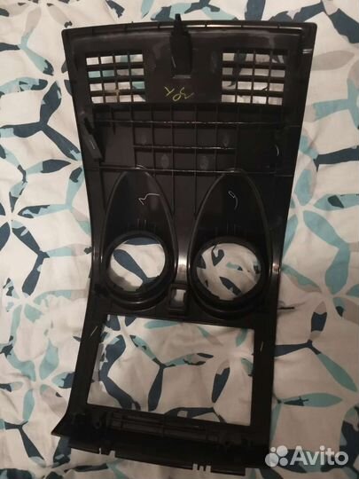 Рамка и магнитолла Nissan Qashqai j10