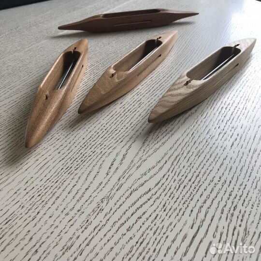 Деревянный челнок