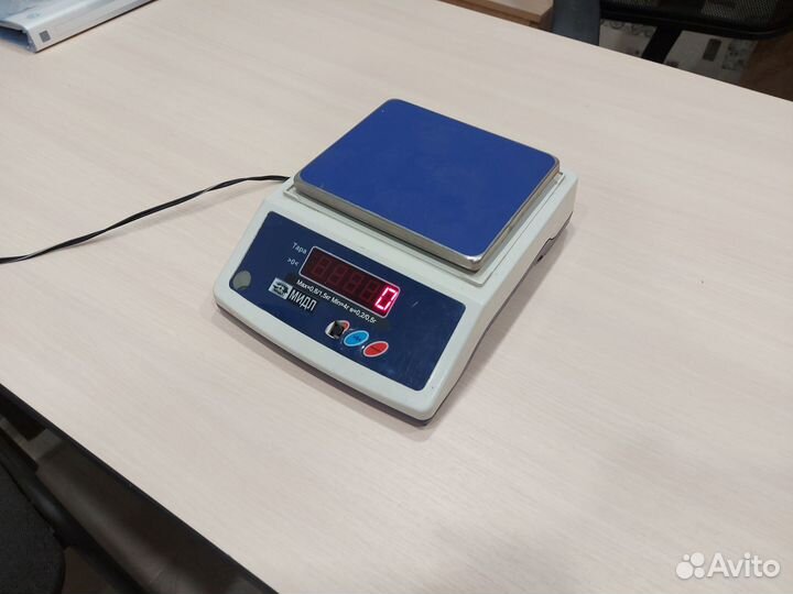 Настольные фасовочные весы Мидл до 1,5кг б/у