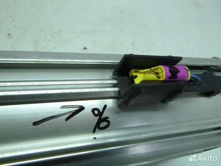 Подушка безопасности пассажирская (в торпедо) Volk