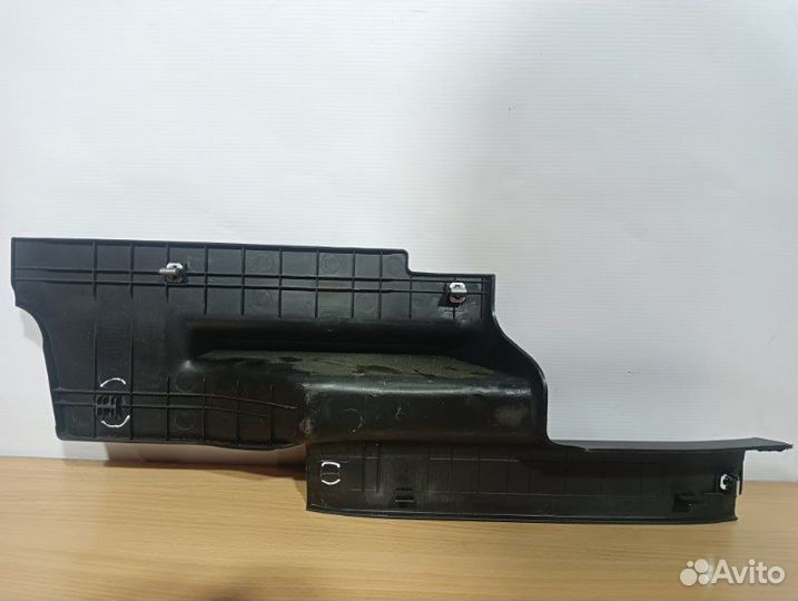 Накладка порога задняя левая Ssangyong Actyon 2