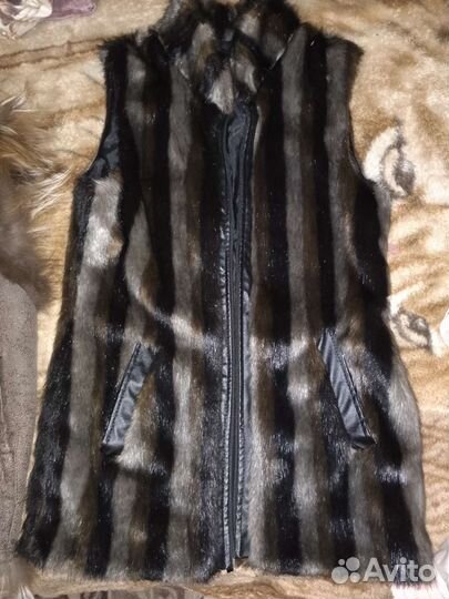 Жилетка женская