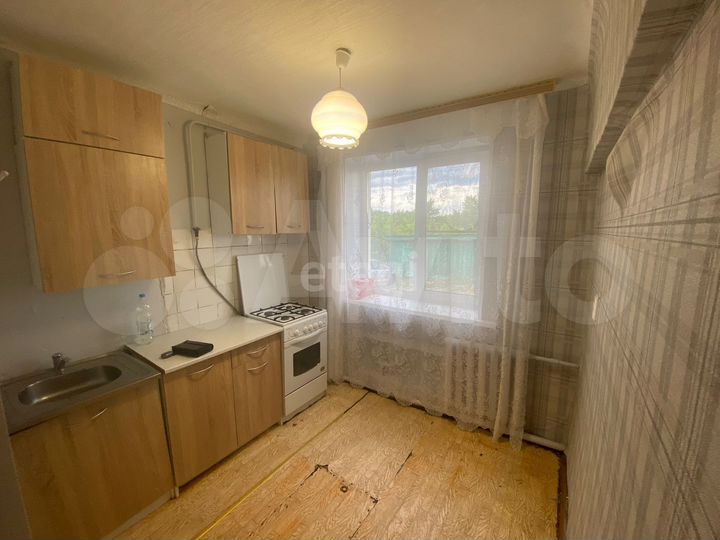 2-к. квартира, 41 м², 1/2 эт.
