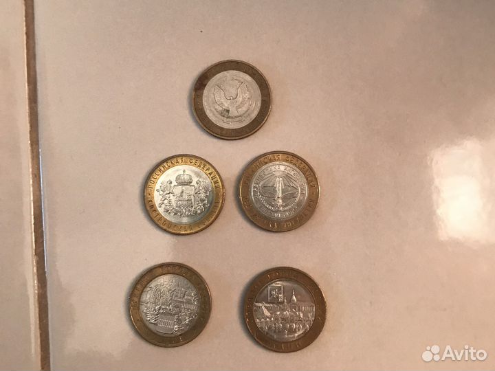 Продаю монеты