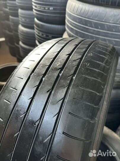 Yokohama Advan Sport V102 235/55 R20 102V