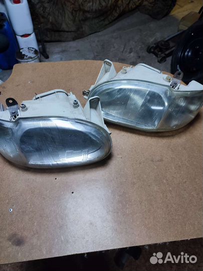Фары Ford Escort