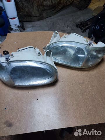 Фары Ford Escort