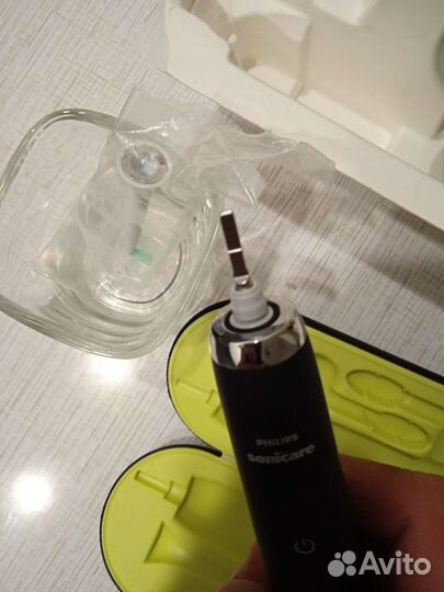 Электрическая зубная щетка philips sonicare