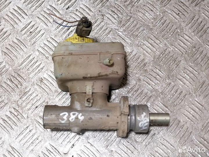 Цилиндр тормозов главный Skoda Octavia 2000 2011