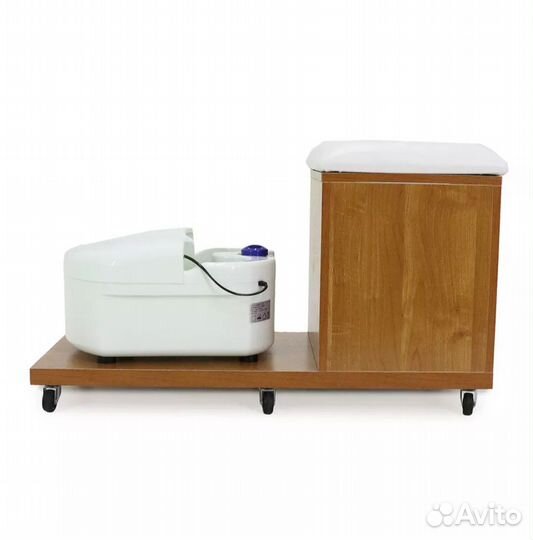 Тумба на колесах для педикюра