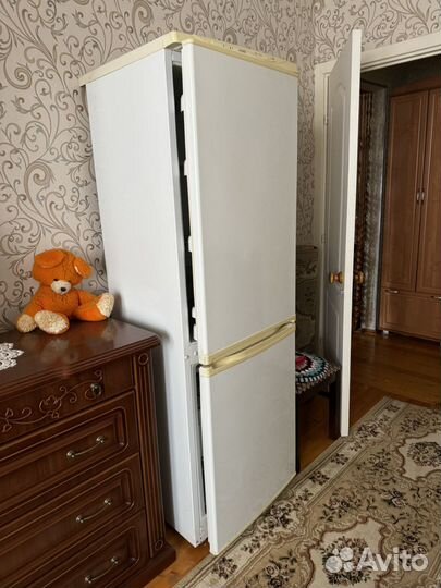 Холодильник бу