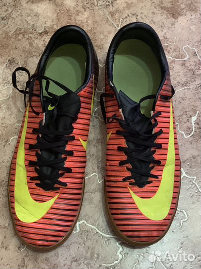 Футзалки nike (размеры на 3 фото)