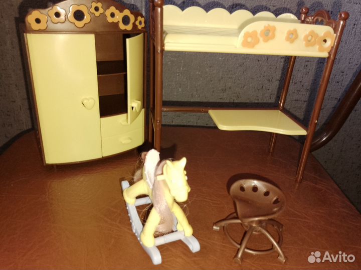 Игровой набор - мебель для кукол. Фирма Симба