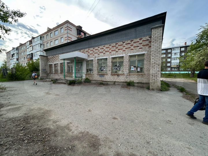 Свободного назначения, 335 м²
