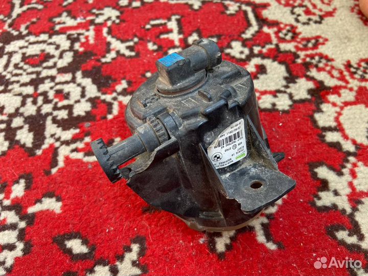 Фара противотуманная правая