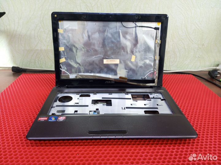 Ноутбук Asus K42D (разбор)