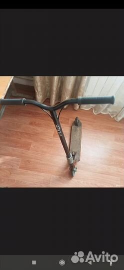 Трюковой самокат