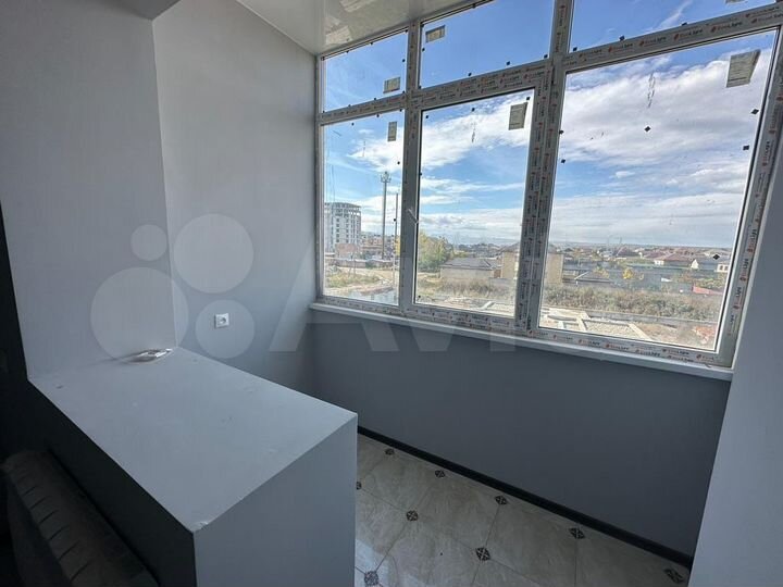 2-к. квартира, 47 м², 3/5 эт.