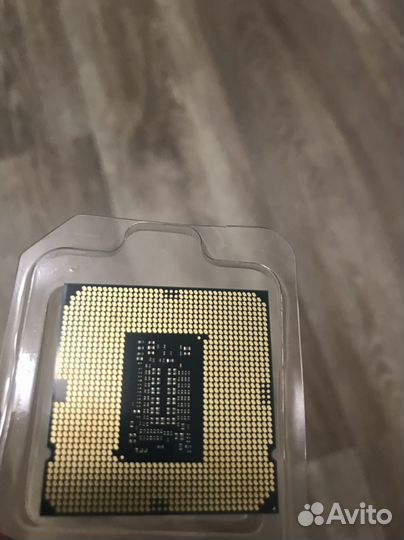 Процессор Intel core i3 10105f