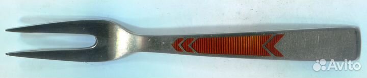 Серебряная вилка 916 пробы с эмалью для лимона