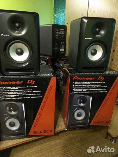 Студийный активный монитор Pioneer S-DJ50X