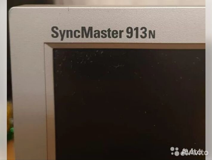 Монитор Samsung SyncMaster 913n, 19