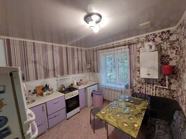 3-к. квартира, 54 м², 2/2 эт.