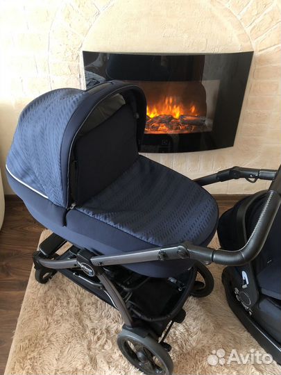 Коляска peg perego 2 в 1 люлька+автолюлька с базой