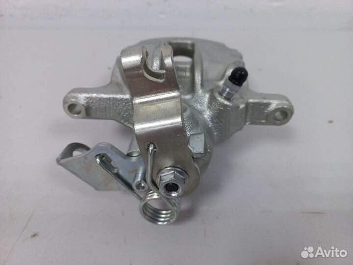 Суппорт тормозной Renault Trafic II и Opel Vivaro