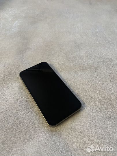 iPhone xr в корпусе 15 pro 256 гб