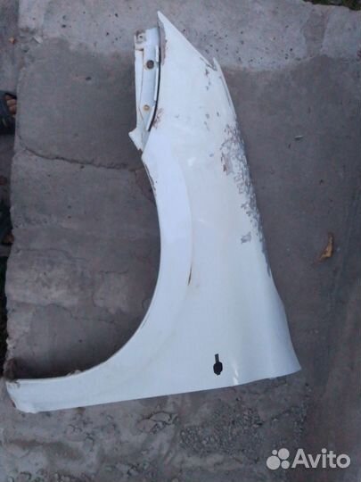 Крылья передние granta 1