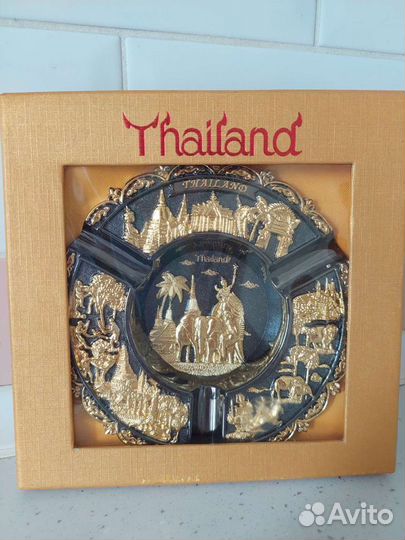 Сувенирные тарелки из Таиланда