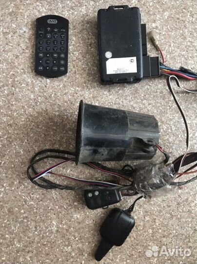 Сигналка tomahawk 9.3. и магнитола