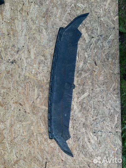 Накладка бампера (юбка) передняя Volkswagen Passat