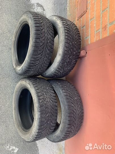 Pirelli Formula Ice 205/60 R16