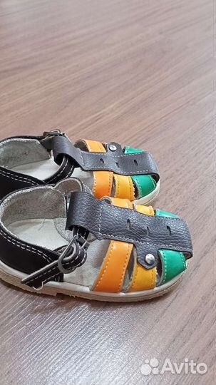 Босоножки для малыша