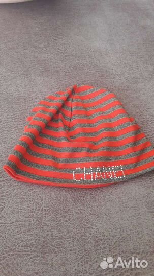 10 шапочек,весна, зима берет, р 52-56, 5-8 лет