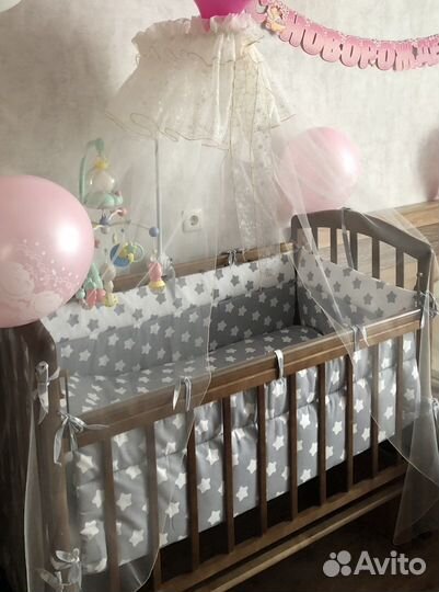 Комплект в детскую кроватку бортики