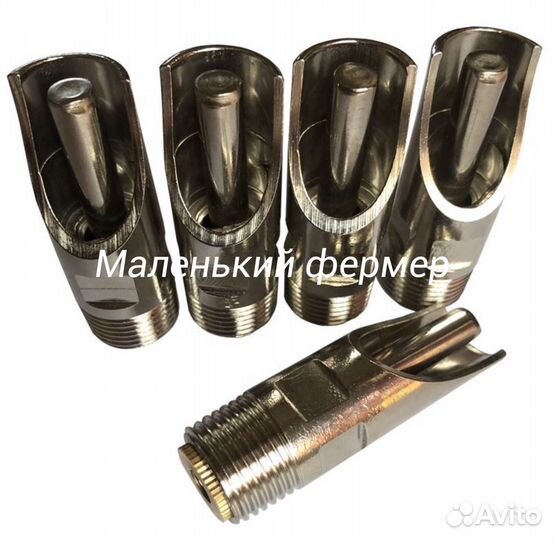 Поилка ниппельная для поросят