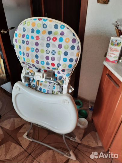 Продам стул для кормления