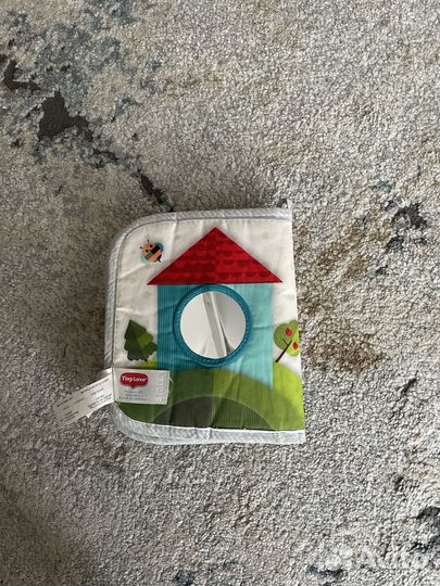 Книжка шуршалка Tiny love