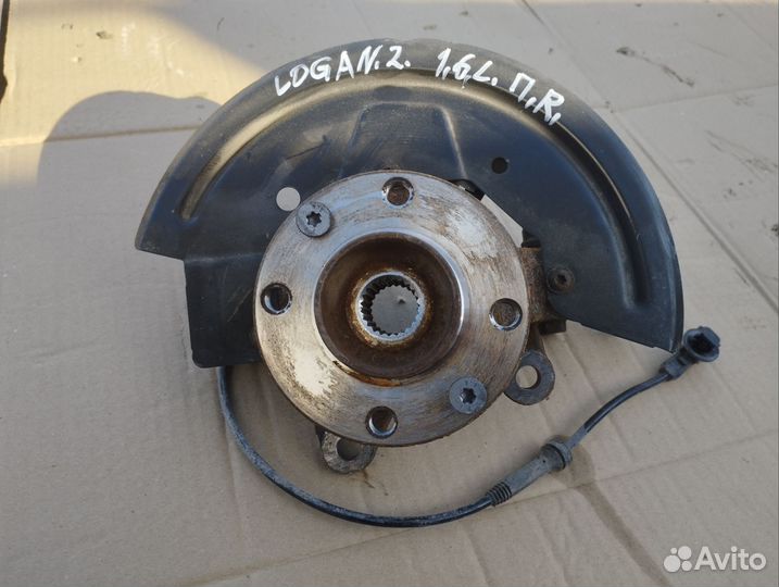 Поворотный кулак передний правый Renault Logan 2