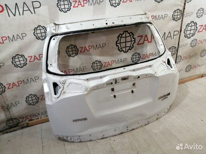 Крышка багажника задняя Toyota Rav4 XA40 2012-2015