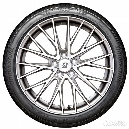 Bridgestone Turanza T005 225/60 R18