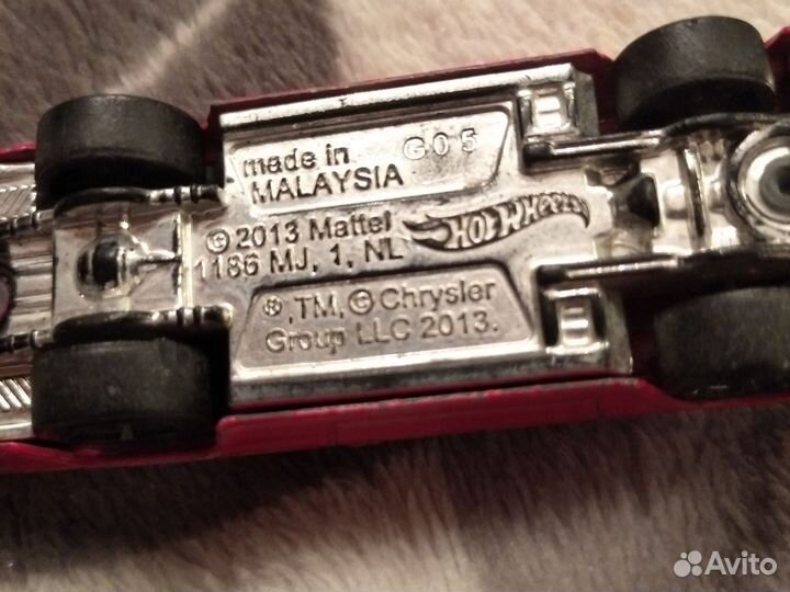 Hot wheels машинки