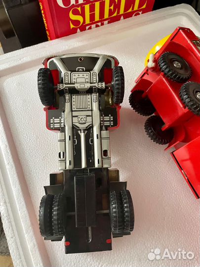 Игрушка бензовоз 