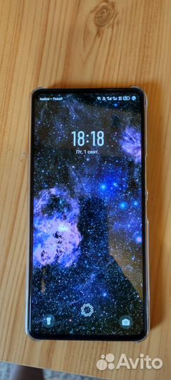 Мобильные телефоны