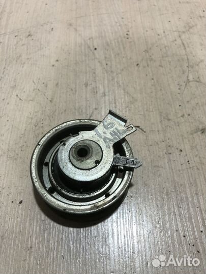 Ролик натяжной Фольксваген Пассат B5 1.6 AHL