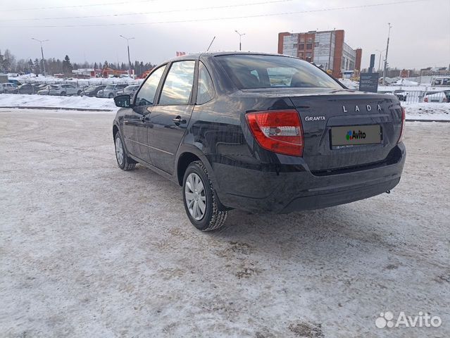 LADA Granta 1.6 МТ, 2023